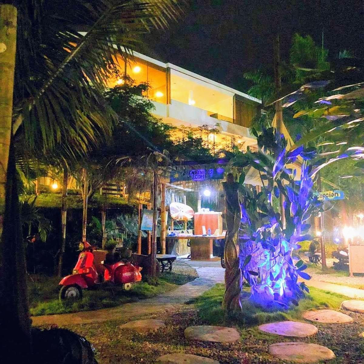 Me Hotel & Villas - Montanita Estates 객실 사진