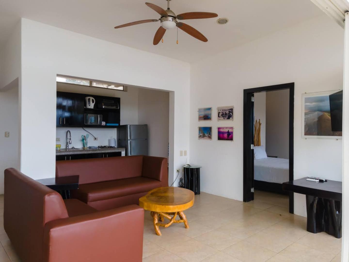 Me Hotel & Villas - Montanita Estates 객실 사진