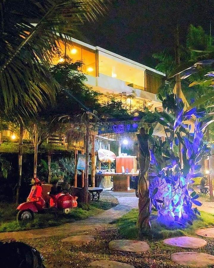 Me Hotel & Villas - Montanita Estates 외부 사진