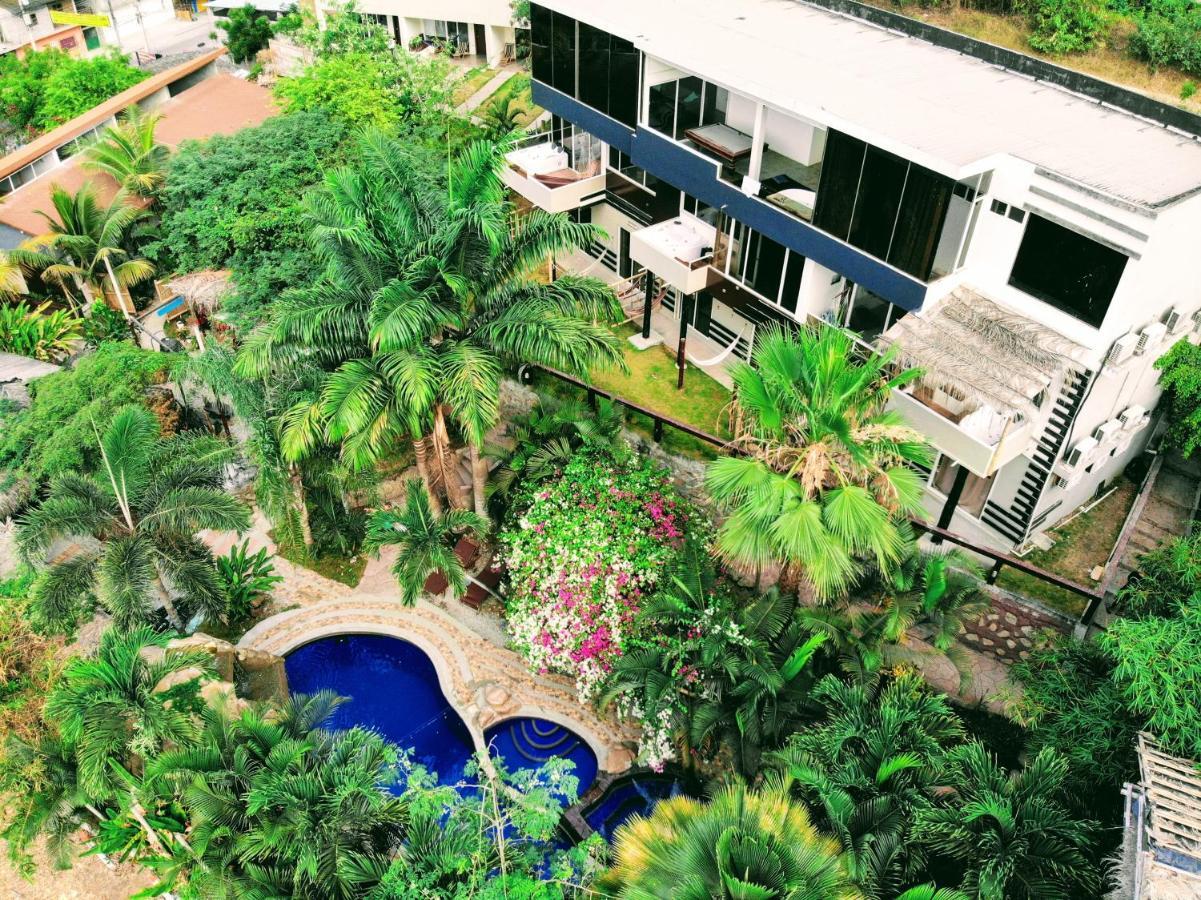 Me Hotel & Villas - Montanita Estates 외부 사진